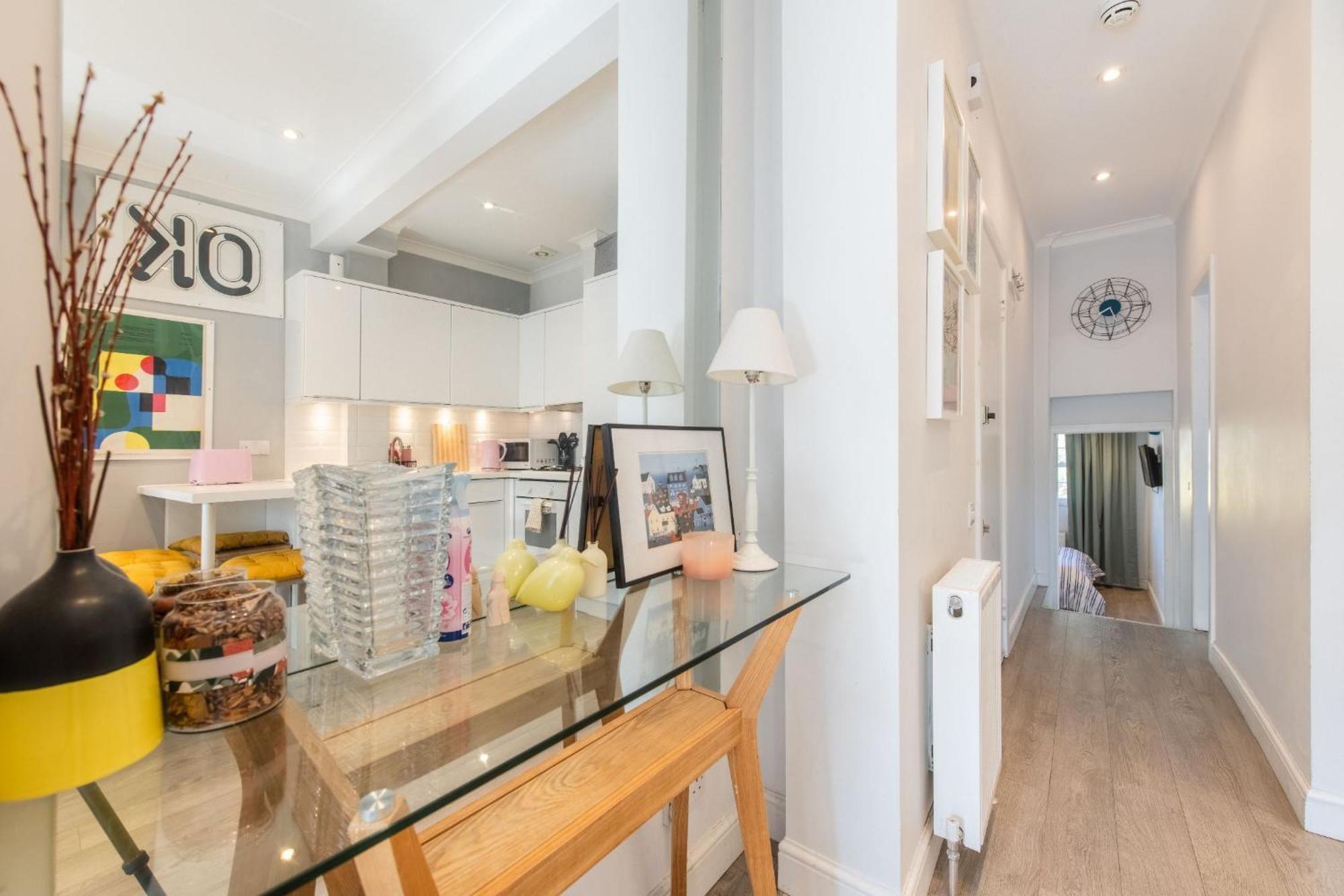 Stylish Flat In West Hampstead Appartamento